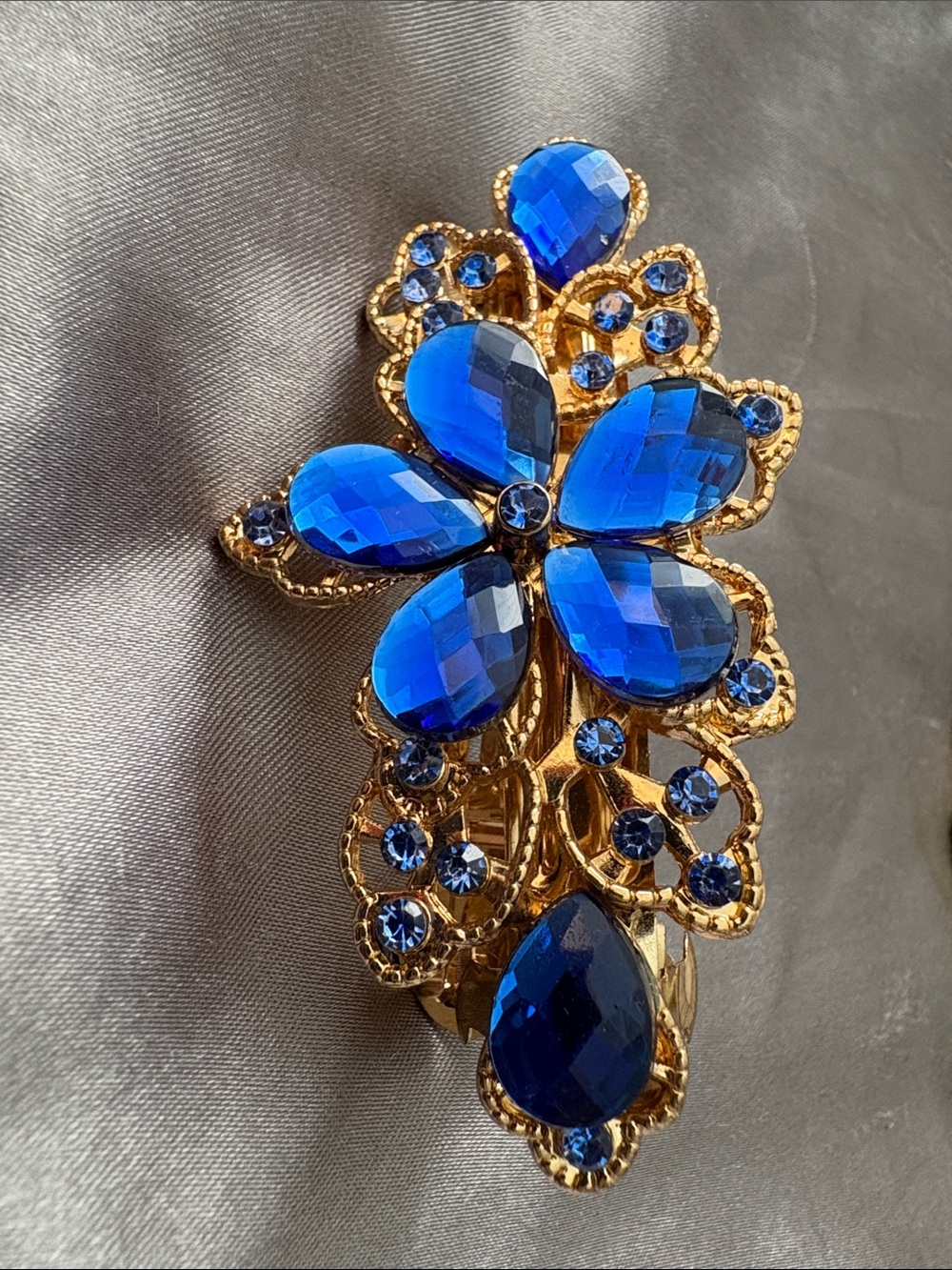 Gold-tone Blue Crystal Floral Hair Clip - Elegant Women’s Jewelry